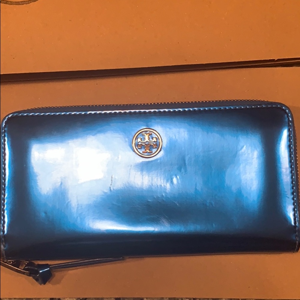 Tory Burch metallic leather continental wallet
